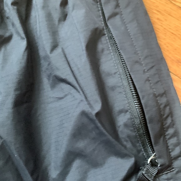 EUC North Face Hyvent size small pants,$50 - Picture 4 of 5